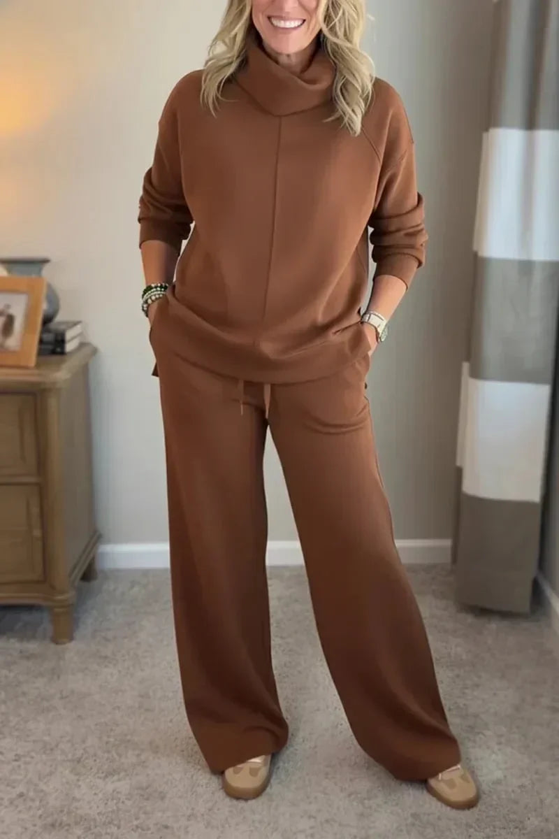 Claire | Luxurious Turtleneck Set