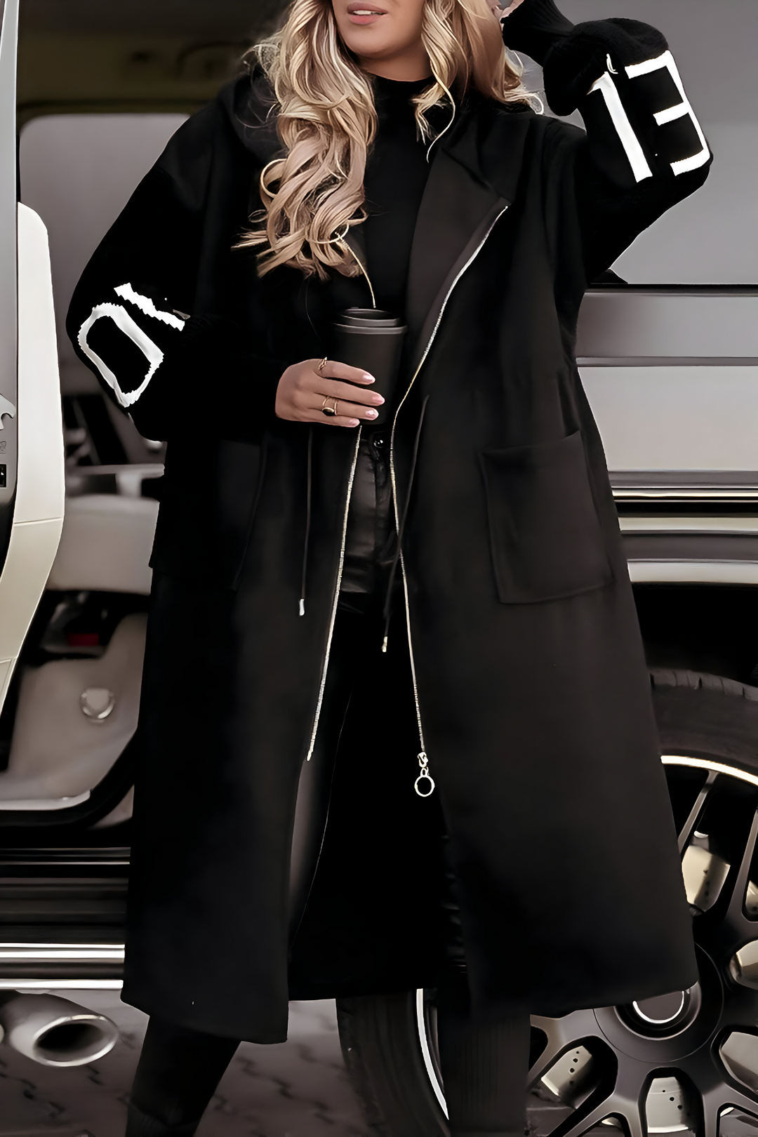 Chariza | Elegant Hooded Coat