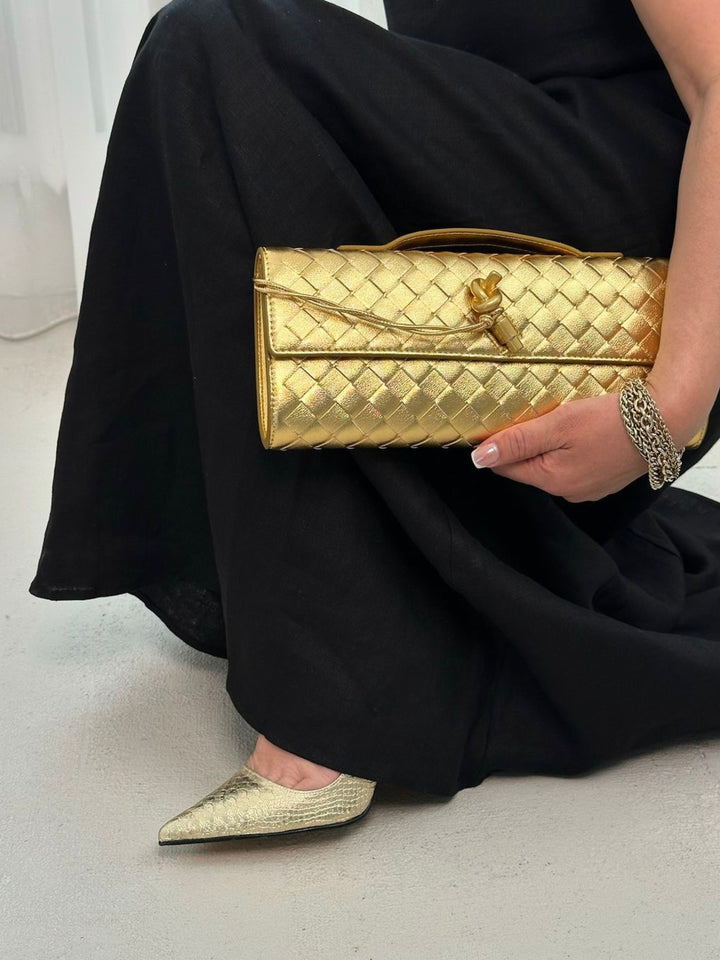 Zanna - Woven Clutch Bag