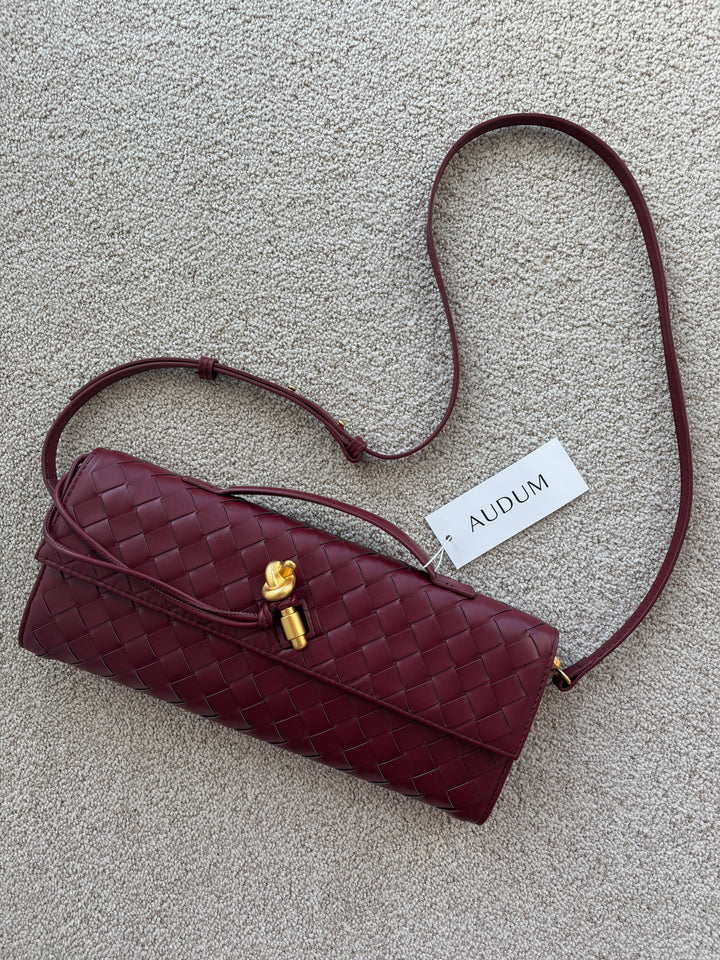 Zanna - Woven Clutch Bag