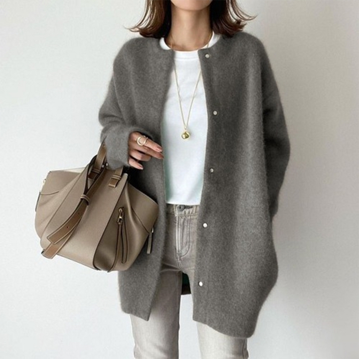 Chloe | Elegant Cashmere Cardigan